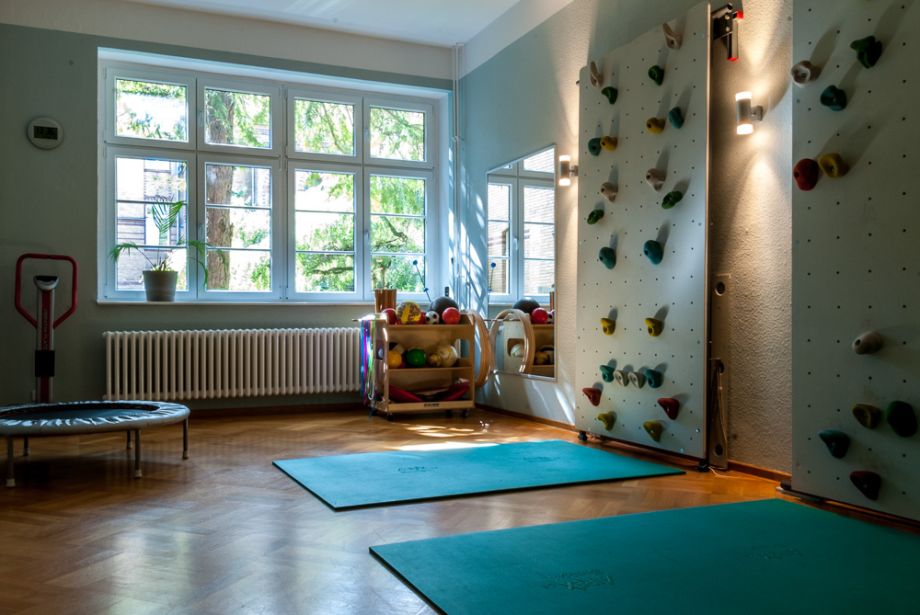 Empfangsbereich der Physiotherapie-Praxis Koritter in Berlin Wedding